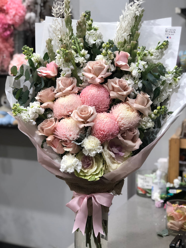 DELUXE VASE